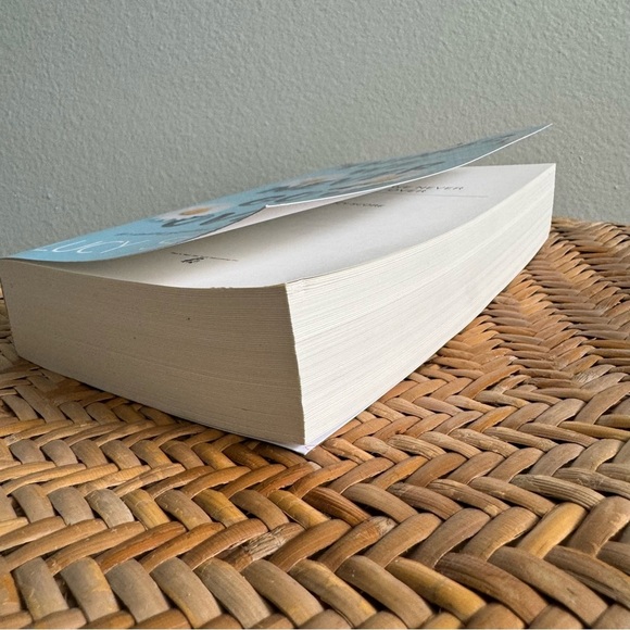 Things We Never Got Over Paperback Book 1 of 3 - Picture 7 of 9